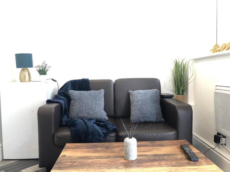 Tiny Small Cosy Studio Liverpool